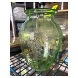 Uranium Glass Vaseï¿½