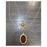 Gold-Tone Necklace With Cameo Pendant