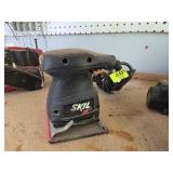 Skil 12V Electric Palm Sander