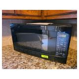 General Electric Black Microwave Oven