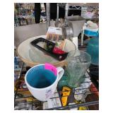 Kitchen Items and Decorative Pieces