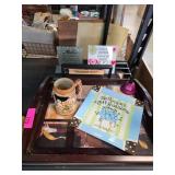 Mother-Themed Decor Items