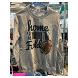 Gray Gildan Crewneck Sweatshirt with Graphic