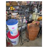 Black Wrought Iron Easel Stand