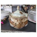 Lidded Porcelain Satsuma Style Jar with Gold Artwo