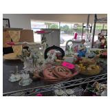 Decorative Ceramic Figurines and Accessories