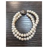 Double-Strand Pearl Bracelet With Clasp