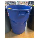 Blue Plastic Trash Can Without Lids