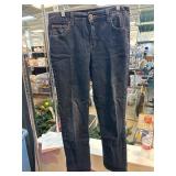 Bandolino Jeans Made in Jordan, Size 12P