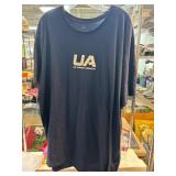 Under Armour Graphic T-Shirt in Navy Blue