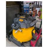 Portable Air Compressor with Extension Cords