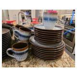Ceramic Dinnerware Set With Blue and Brown Design