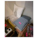 Decorative Throw Pillows