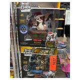 Mini Epics Weta Workshop Gizmo and Stripe Figures