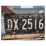 1962 Texas License Plate DX 2516