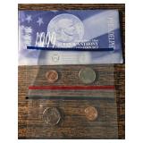 1999 Susan B. Anthony Uncirculated Coin Set