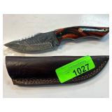 Fixed Blade Knife with Wooden Handle and Sheath