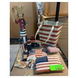 Patriotic Decor and Figurines