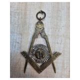 Antique Masonicï¿½Sun and Compasses Jewel
