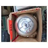 Honeywell Day-Nite Round Thermostat with Box