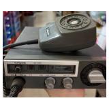 Lafayette HB-550 CB Radio with Microphone
