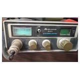 Midland 2001 Precision Series CB Radio and Microph