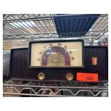 General Electric Vintage Tabletop Radio