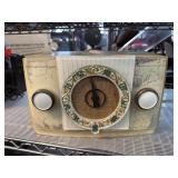 Crosley Model 11-110U Tube Radio