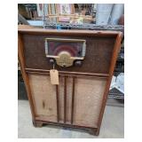Zenith AM-FM Restored Vintage Radio Cabinet