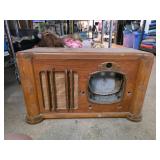Wooden Vintage Radio Cabinet with Components