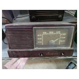 Vintage General Electric Radio Receiver