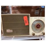 General Electric Model 476 Tube Radio