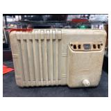 Vintage Tube Radio with Ivory-Colored Case