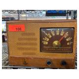 Wooden Emerson Tube Radio Model 105-125