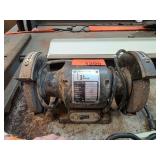 Industrial Bench Grinder With Dual Wheels