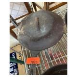 Cast Iron Skillet with Lid