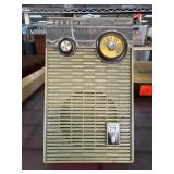 Zenith Portable AM Transistor Radio
