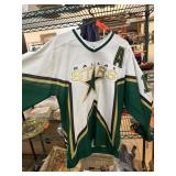 Dallas Stars CCM Hockey Jersey, Menï¿½s Medium