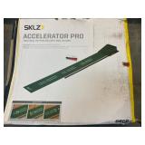 SKLZ Accelerator Pro Putting Mat With Ball Return