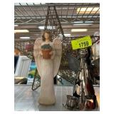 Angel Figurines and Wire Star Decor Set