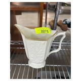 Lenox Creamer with Gold Trim