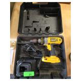 DeWalt DC925 Cordless Drill with Charger and