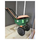 Scotts Turf Builder EdgeGuard Mini Spreader