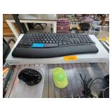 Microsoft Sculpt Keyboard with Mismatched Box