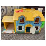 Fisher-Price Play Family House Set