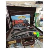 Mainline Railways OO Gauge Train Set by Palit