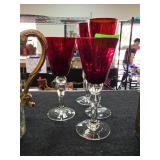 4 Red Wine Glasses, 2 Large 2 Small
