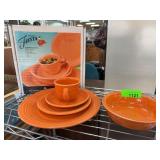 Fiesta Tangerine 5-Piece Dinnerware Set