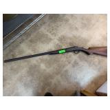 Single Shot Break-Action Shotgun