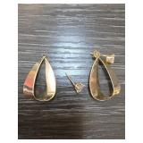 14k Gold Drop Earrings, 2.7g